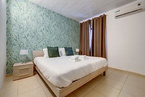 Sliema Tigne Suites