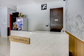 Super OYO Capital O 90056 Wisma Kebon Kacang 9