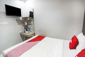 Super OYO Capital O 90056 Wisma Kebon Kacang 9