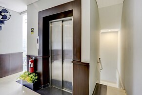 Super OYO Capital O 90056 Wisma Kebon Kacang 9