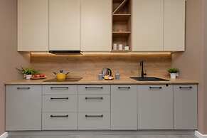 Active City Apartments Warsaw by Renters