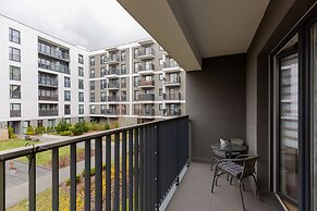 Active City Apartments Warsaw by Renters