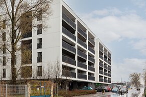 Active City Apartments Warsaw by Renters