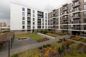 Active City Apartments Warsaw by Renters