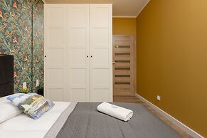 Active City Apartments Warsaw by Renters