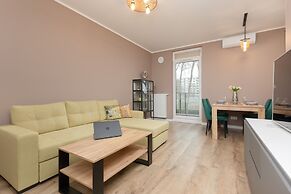 Active City Apartments Warsaw by Renters