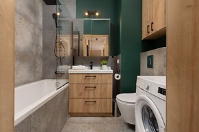 Active City Apartments Warsaw by Renters