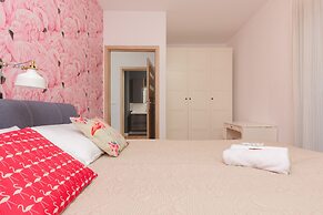 Active City Apartments Warsaw by Renters