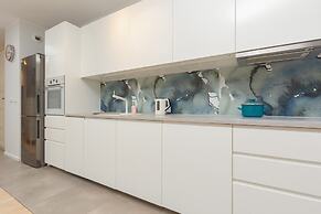 Active City Apartments Warsaw by Renters