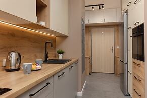 Active City Apartments Warsaw by Renters