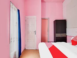 OYO 92055 Nirvana Homestay Syariah