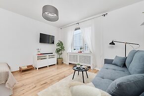 Railway Station Apartment by Renters