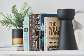 Railway Station Apartment by Renters