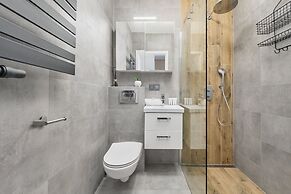 Railway Station Apartment by Renters