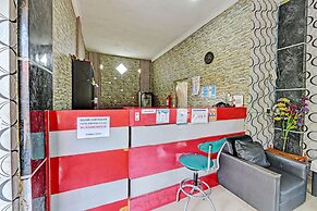 SPOT ON 91376 Hotel Bintang Flores