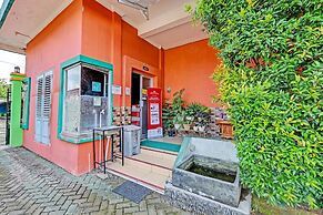 SPOT ON 91376 Hotel Bintang Flores