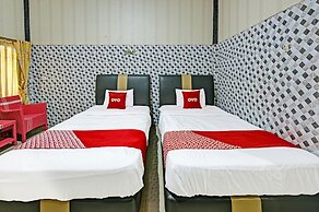 SPOT ON 91376 Hotel Bintang Flores