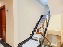 Super OYO Capital O 92066 Papakoel Hotel & Cafe