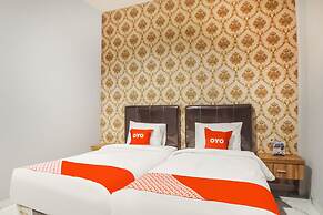 Super OYO Capital O 92066 Papakoel Hotel & Cafe