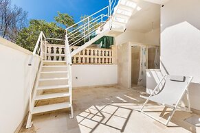 3284 Villa Anita by Barbarhouse