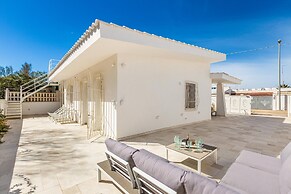 3284 Villa Anita by Barbarhouse