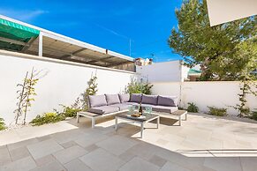 3284 Villa Anita by Barbarhouse