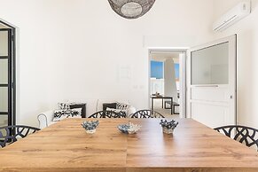 3284 Villa Anita by Barbarhouse