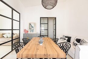 3284 Villa Anita by Barbarhouse