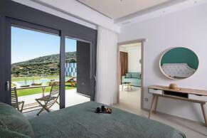 Deluxe Villa Manolis