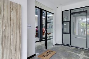 Collection O Cihampelas Near Ciwalk Formerly I Sleep Hotel