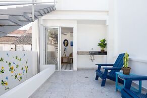 Casa. Trinidad by SOHO