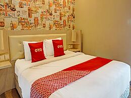 Collection O 91288 Chrysant Premiere Residence