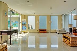 Collection O 91288 Chrysant Premiere Residence