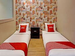 Collection O 91288 Chrysant Premiere Residence