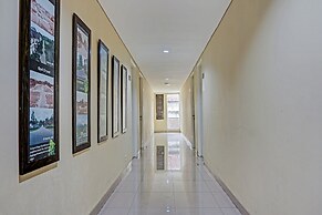 Collection O 91288 Chrysant Premiere Residence