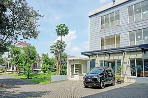 Collection O 91288 Chrysant Premiere Residence