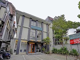Collection O Riau Near Trans Studio Bandung Formerly Hotel Montameri