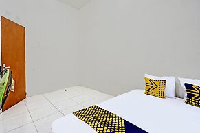 OYO LIFE 92077 Tarlo Guest House 3