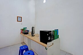 OYO LIFE 92077 Tarlo Guest House 3