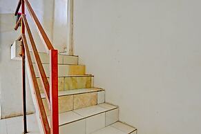 OYO LIFE 92077 Tarlo Guest House 3