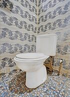 OYO LIFE 92077 Tarlo Guest House 3