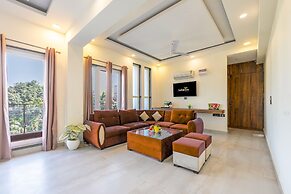 The Metro Stay by ASPL