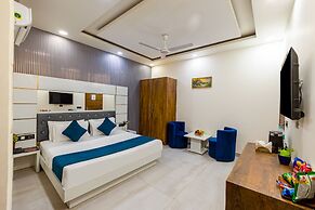 The Metro Stay by ASPL