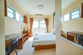 Kaysorn Residence