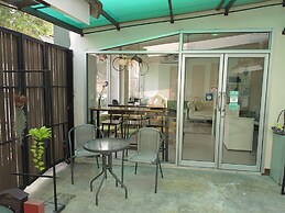 Kaysorn Residence