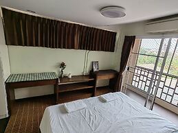 Kaysorn Residence