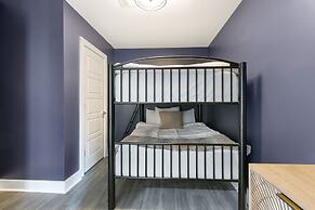 NOLA Charm Luxury 4-Bed Retreat Steps from French Quarter