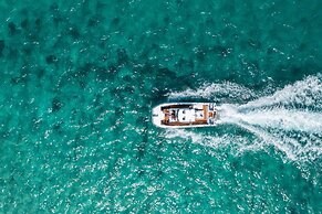 Ocean Pearl Beach Lodge