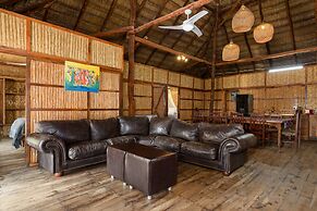 Ocean Pearl Beach Lodge