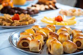 Brisa do Caita Praia Hotel